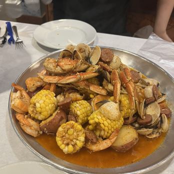 Storming Crab - Seafood Near Me - Buffalo, New York
