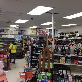 Captains Market - Inside the store - Grocery Near Me - Cabin John, Maryland