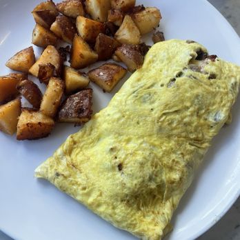 The Hen and the Hog - Pig pen omelet - Barbeque Near Me - Hollywood, Florida The Hen and the Hog - Pig pen omelet - Barbeque Near Me - Hollywood, Florida