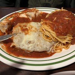 Capizzis Italian Kitchen - Chicken Parmigiana