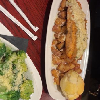 Copeland's - Salmon roasted potatoes broccoli - Cajun/Creole Near Me - Atlanta, Georgia