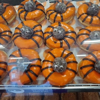Dunkin' - Cute spider donuts - Donuts Near Me - North Conway, New Hampshire