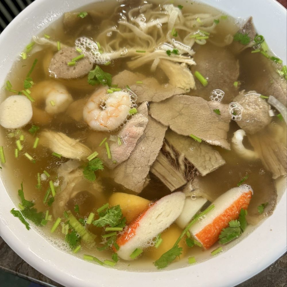 Pho Paradise - Pho #00 - Noodles Near Me - Fresno, California Pho Paradise - Pho #00 - Noodles Near Me - Fresno, California