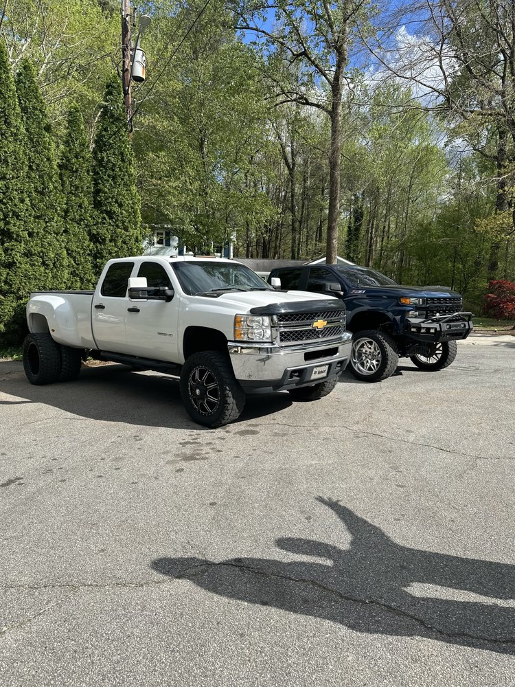 Slide of Georgia Roofing & Gutters