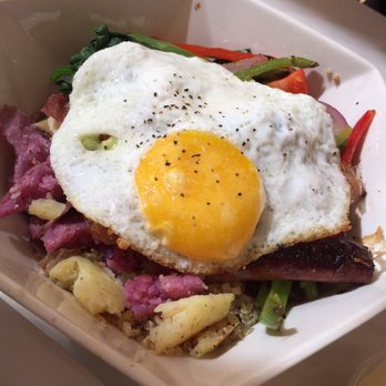 Dots Cafe - Veggie Delight Quinoa Bowl - Cafes Near Me - Pasadena, California