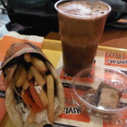 Souvlaki Fan - Agneau (Lamb) Traditional Grec Souvlaki (Gyro) w/ Nescafe Frappe and mini baklava.