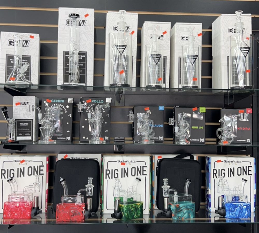 SMOKE HILLS VAPE Updated October 2024 13 Photos 119 Nashville Hwy