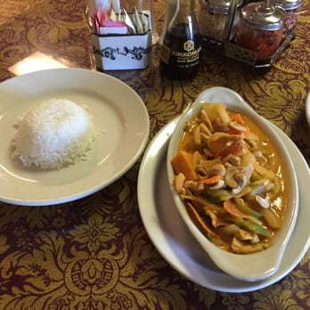 Golden Chopstix - Vietnamese Near Me - West Columbia, South Carolina Golden Chopstix - Vietnamese Near Me - West Columbia, South Carolina