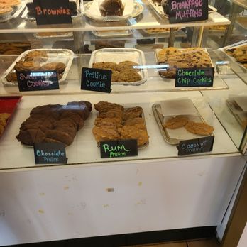 Loretta's Authentic Pralines - Bakeries Near Me - New Orleans, Louisiana Loretta's Authentic Pralines - Bakeries Near Me - New Orleans, Louisiana