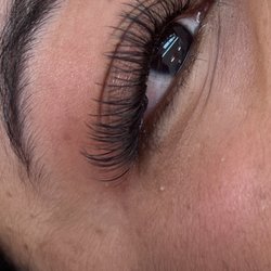 Best Eyelashes Place