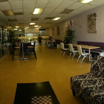 Cheesecake Dreamations - Such a cute spot! - Desserts Near Me - Marina, California