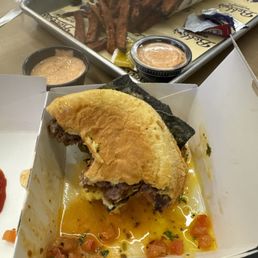 Nacho Burger