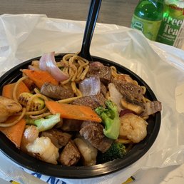 Poke bowl w/shrimp (imported) and steak Cant really see it but mushrooms are in there too Poke bowl w/shrimp (imported) and steak Cant really see it but mushrooms are in there too
