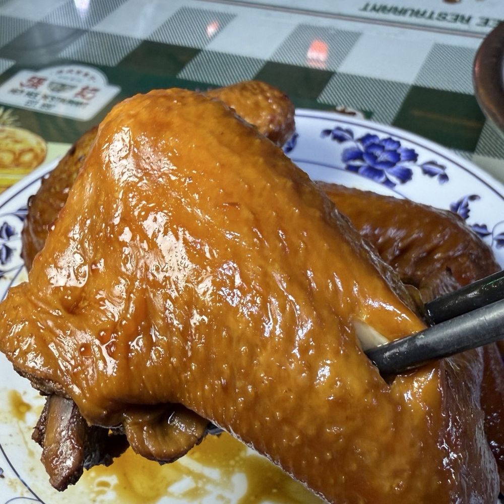 Ken Kee - Seafood Near Me - Chicago, Illinois Ken Kee - Seafood Near Me - Chicago, Illinois