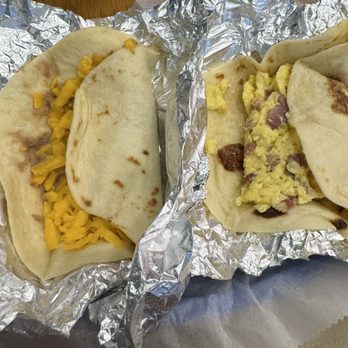 Tia’s Taco Hut - Bean & Cheese, Bacon & Egg - Mexican Near Me - San Antonio, Texas Tia’s Taco Hut - Bean & Cheese, Bacon & Egg - Mexican Near Me - San Antonio, Texas