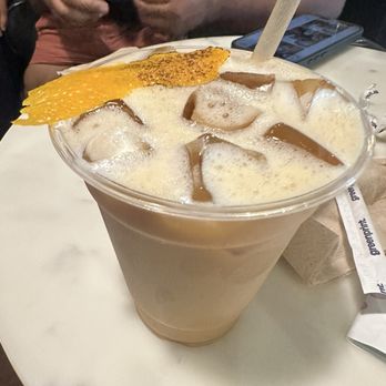 Discourse Coffee - Downtown - Coffee & Tea Near Me - Milwaukee, Wisconsin