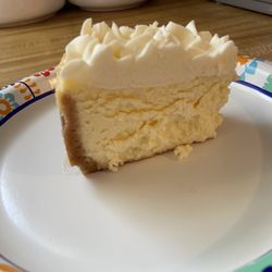 Cheesecake Paradise - That creamy filling--oh, my word! Perfection!!!