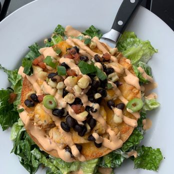 Harry's Downtown - Blacked chicken tostada salad - Breweries Near Me - Fredericksburg, Virginia Harry's Downtown - Blacked chicken tostada salad - Breweries Near Me - Fredericksburg, Virginia