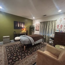The Art Of Healing By Edie - Therapeutic Room
