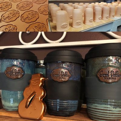 Sweet Dahlia Baking by null