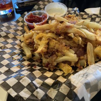 W XYZ Bar - Cheesy fries - Venues & Event Spaces Near Me - Portland, Oregon W XYZ Bar - Cheesy fries - Venues & Event Spaces Near Me - Portland, Oregon