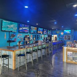 Sandbar Vapor Lounge - 34 Craft Taps