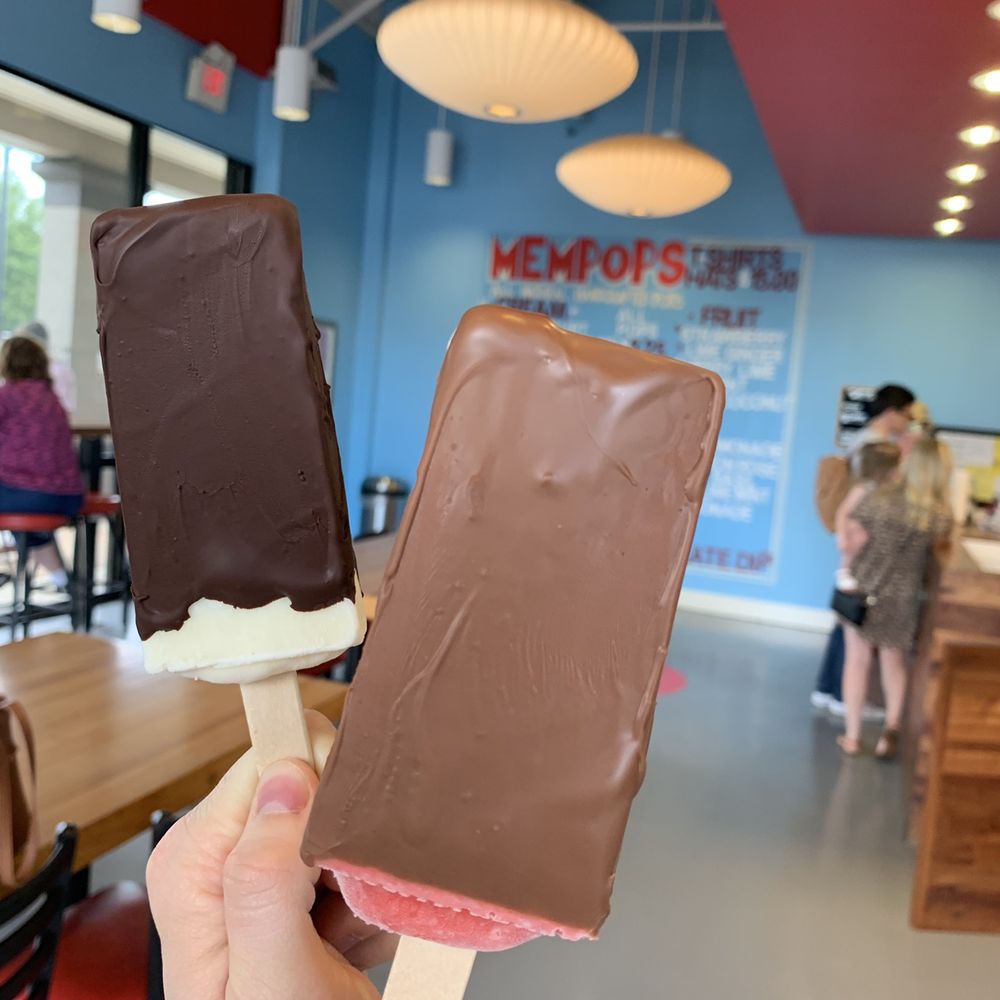 Mempops - Strawberries and cream dipped in milk chocolate and vanilla bean dipped in dark chocolate. - Ice Cream & Frozen Yogurt Near Me - Memphis, Tennessee Mempops - Strawberries and cream dipped in milk chocolate and vanilla bean dipped in dark chocolate. - Ice Cream & Frozen Yogurt Near Me - Memphis, Tennessee