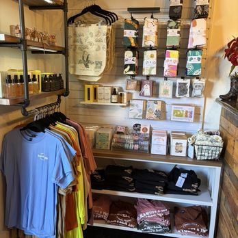 Kamuela Inn - Products made in Hawaii! - Hotels Near Me - Kamuela, Hawaii Kamuela Inn - Products made in Hawaii! - Hotels Near Me - Kamuela, Hawaii