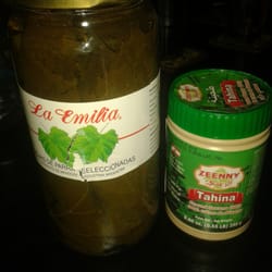 La Estrella de Oriente - Hojas de parra (para hacer niños envueltos) y tahine (para hacer hummus)