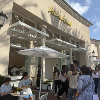 La La Land - Store upfront - Cafes Near Me - Irvine, California La La Land - Store upfront - Cafes Near Me - Irvine, California