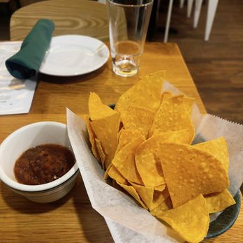 Javelina - Chips and salsa - Tex-Mex Near Me - New York, New York