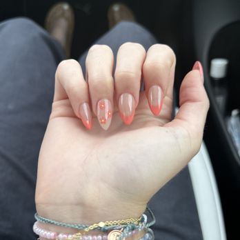 Varnish Lab - Gel X nails with French tips and flowers - Nail Salons Near Me - Playa Vista, California Varnish Lab - Gel X nails with French tips and flowers - Nail Salons Near Me - Playa Vista, California