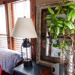 Turning Waters Bed, Breakfast and Adventure - Amazing handpicked pieces make each room uniquely wonderful