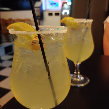 Arlington Haus - Margaritas - American Near Me - Arlington, Minnesota