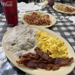 Breakfast Platter with Bacon. Side of Hash Browns. Breakfast Platter with Bacon. Side of Hash Browns.