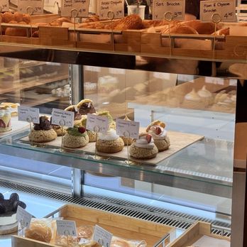 Unni Pastries - Patisserie/Cake Shop Near Me - Vancouver, British Columbia Unni Pastries - Patisserie/Cake Shop Near Me - Vancouver, British Columbia
