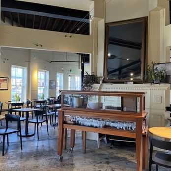 Pitango Bakery Cafe - the interior of the restaurant - Cafes Near Me - Baltimore, Maryland