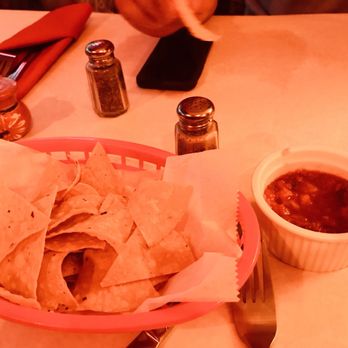 Mesa Maya - Nachos with salsa - Mexican Near Me - Yonkers, New York