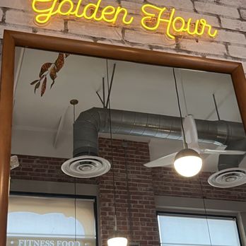 Harvey Easton Cafe - Neon light decor - Cafes Near Me - Los Angeles, California Harvey Easton Cafe - Neon light decor - Cafes Near Me - Los Angeles, California