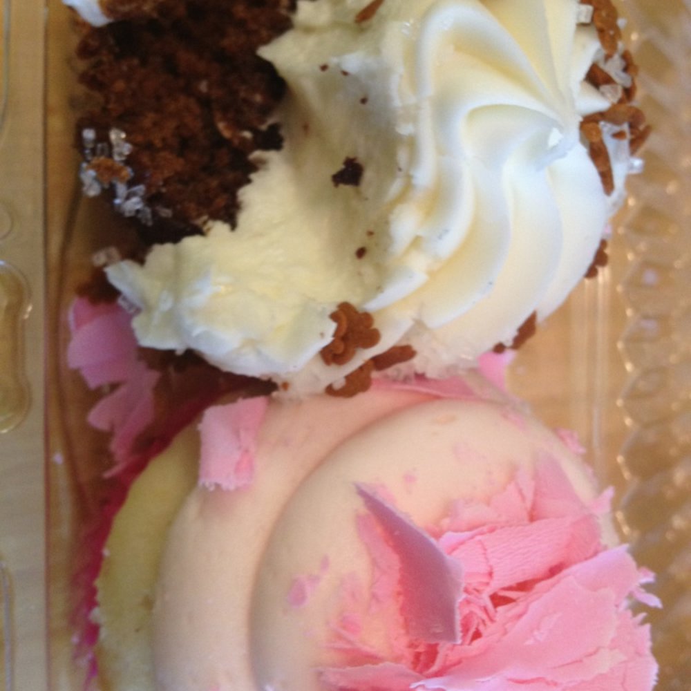 Sweet Surrender Bakery - Gingerbread and pink champagne (couldn't get a pic before they were dug into) - Bakeries Near Me - Bakersfield, California Sweet Surrender Bakery - Gingerbread and pink champagne (couldn't get a pic before they were dug into) - Bakeries Near Me - Bakersfield, California
