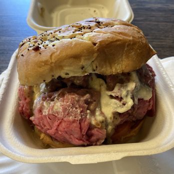 Jamie's Roast Beef - Roast beef - Sandwiches Near Me - Peabody, Massachusetts