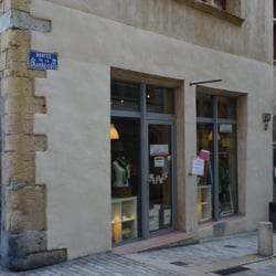 LiliKaiali - Façade 2012