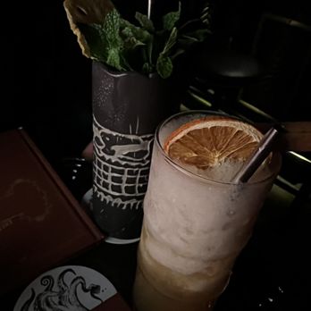 UnderTow Gilbert - Cocktail Bars Near Me - Gilbert, Arizona