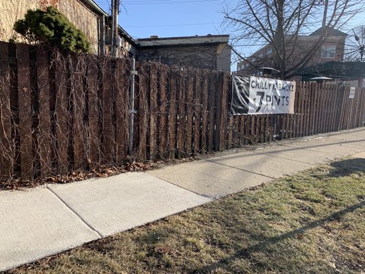 Goldyburgers by null