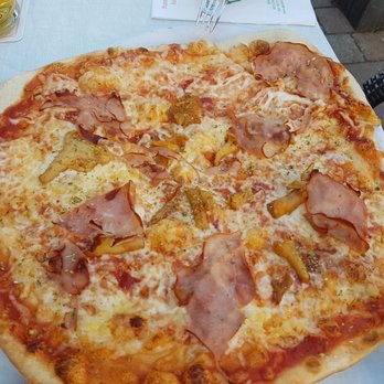 Pizza-Service Capri - Italian Near Me - Daisendorf, BW Pizza-Service Capri - Italian Near Me - Daisendorf, BW