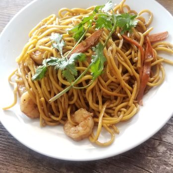 Triple-T - SHRIMP GARLIC NOODLES - Noodles Near Me - Gardena, California