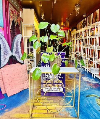 Queen Hippie Gypsy by null