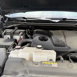 Jiffy Lube - Engine and garage floor