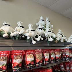 Gilroy Welcome Center - Garlic toys!