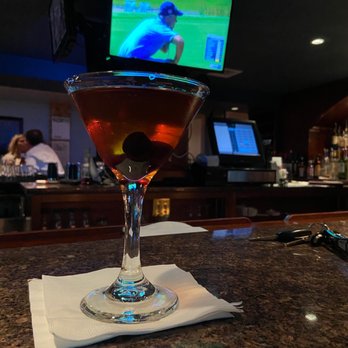 Cedar Hollow Inn Restaurant & Bar - Manhattan - American Near Me - Malvern, Pennsylvania Cedar Hollow Inn Restaurant & Bar - Manhattan - American Near Me - Malvern, Pennsylvania
